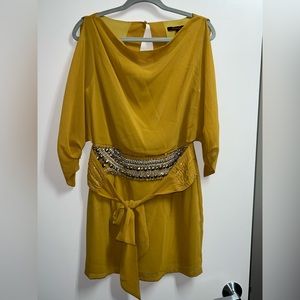 Caprices Gold Mini Dress with Open Back and Beaded Belt Size Medium